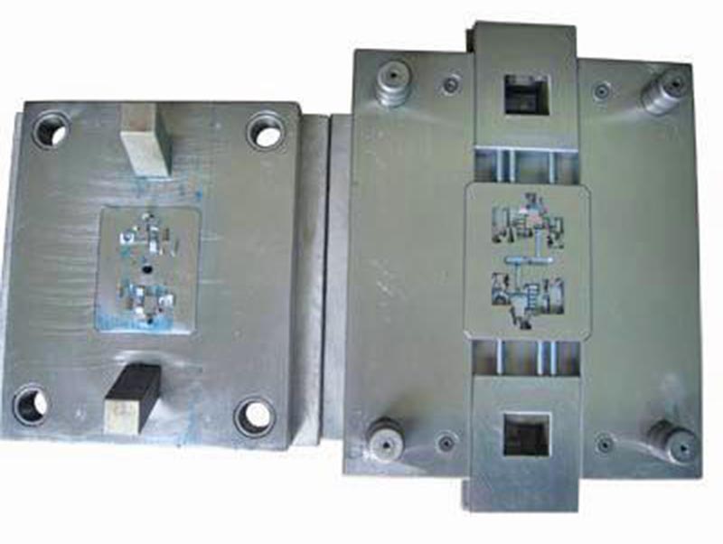 鼓楼精密塑料模-01